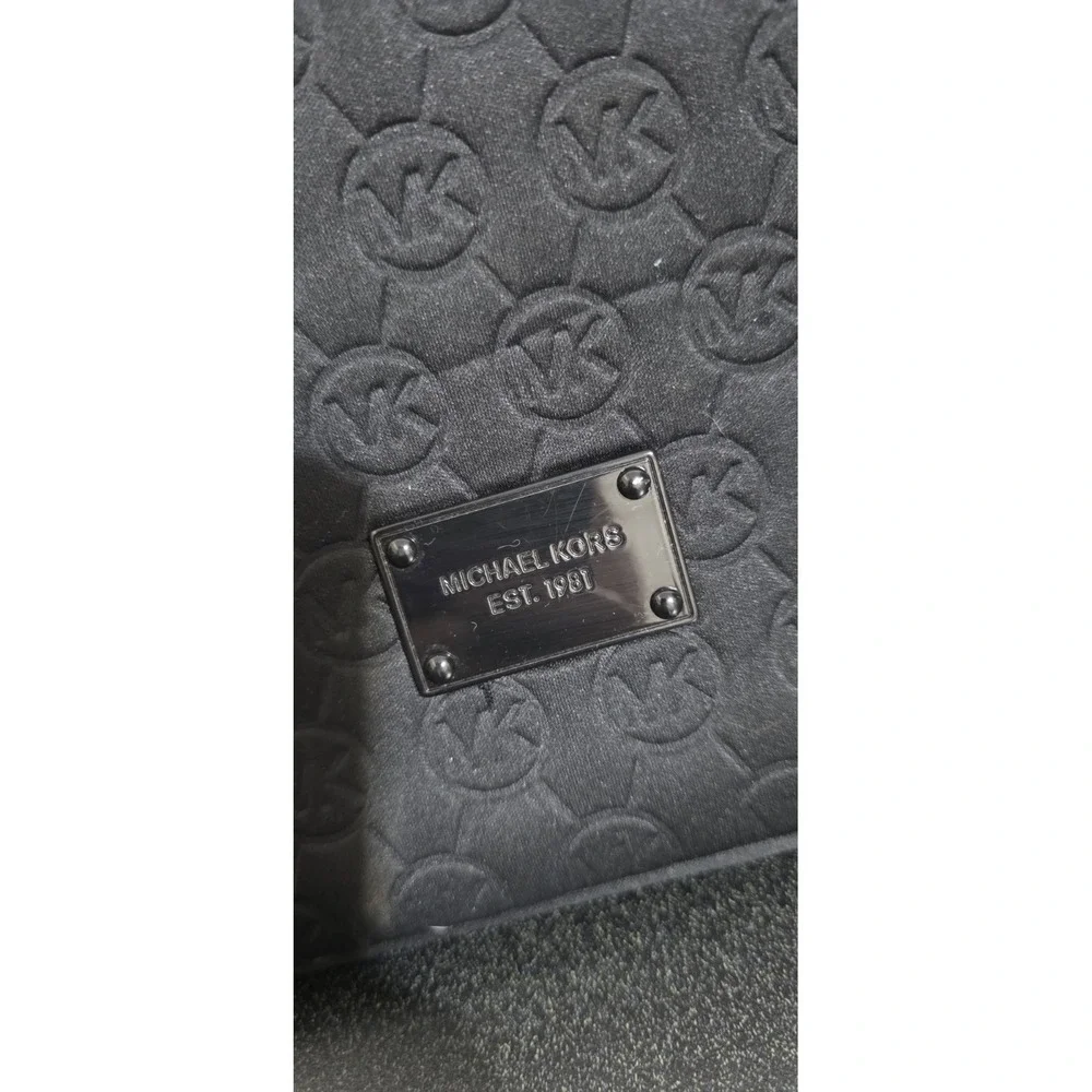 Michael Kors euc sleeve